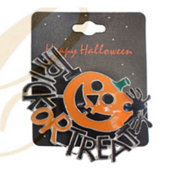 🎃 Halloween Pumpkin Jack O Lantern Trick or Treat Pin Brooch Pin NEW - Picture 2 of 3